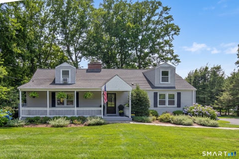 Photo of 868 Bayberry Lane, Orange, CT 06477 (MLS # 24194960)