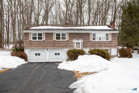 Homes For Sale - 41 Longfellow Road<br/> Shelton, CT 06484