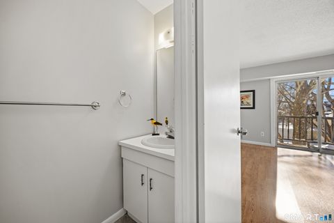 Tiny photo for 202 Main Street #APT 3H, West Haven, CT 06516 (MLS # 24151231)