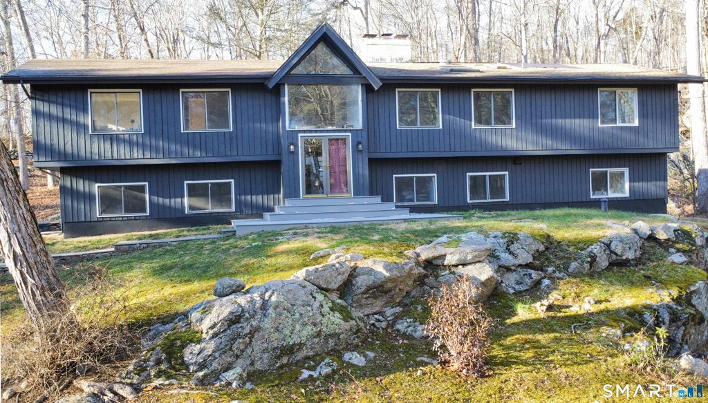 Photo of 26 Hill Farm Road, Weston, CT 06883 (MLS # 24144628)