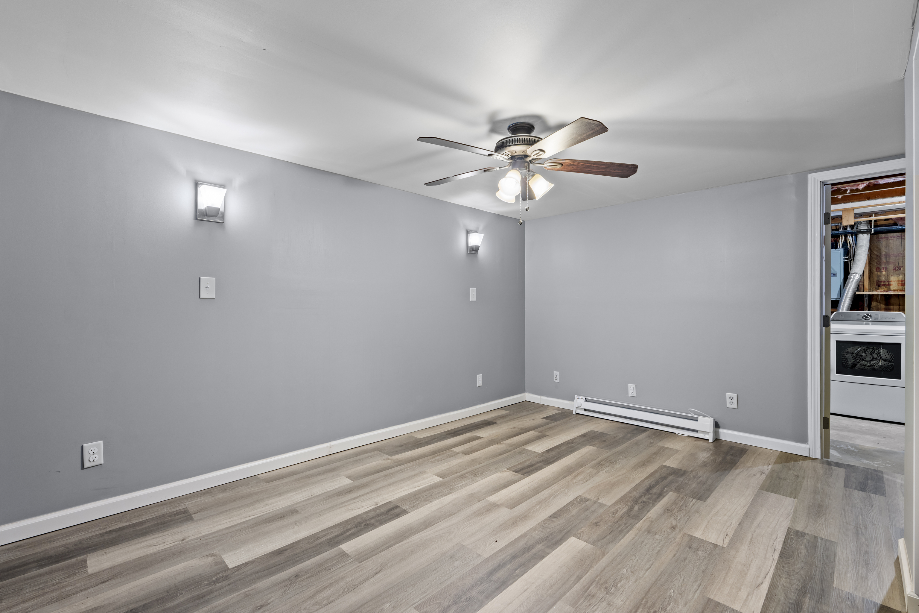 Griswold, Connecticut 06351, United States, 2 Bedrooms Bedrooms, ,2 BathroomsBathrooms,Residential,Active,241430