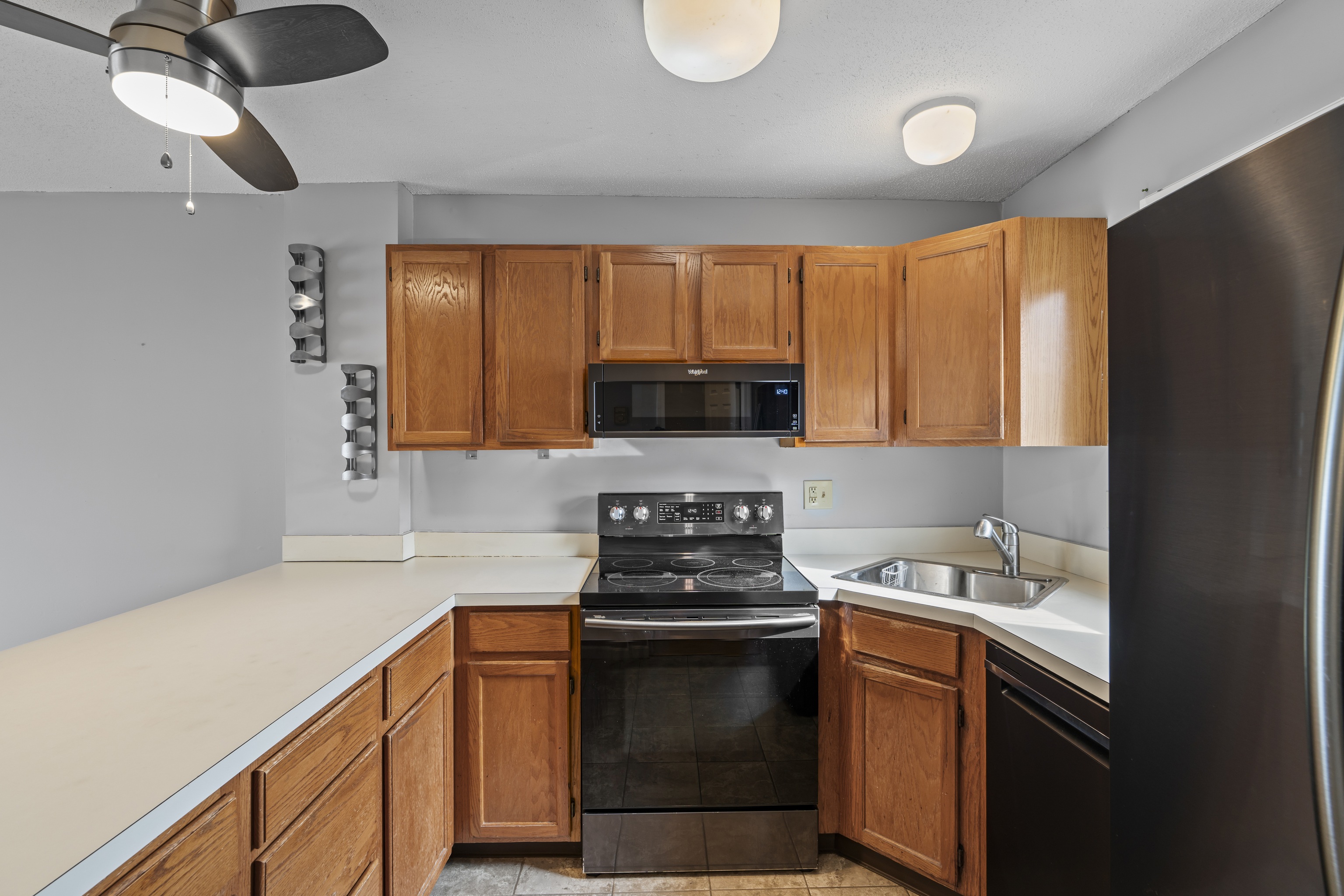 Griswold, Connecticut 06351, United States, 2 Bedrooms Bedrooms, ,2 BathroomsBathrooms,Residential,Active,241430