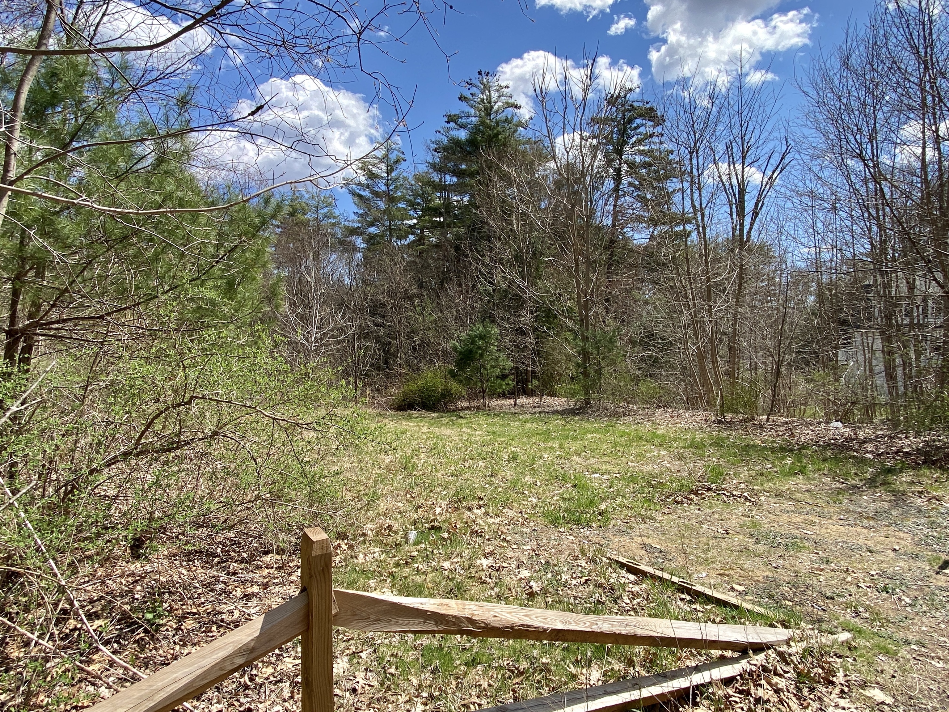 35 East Street, Stafford, Connecticut image 2