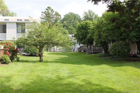 Tiny photo for 38 Olcott Way #38, Ridgefield, CT 06877 (MLS # 24149165)