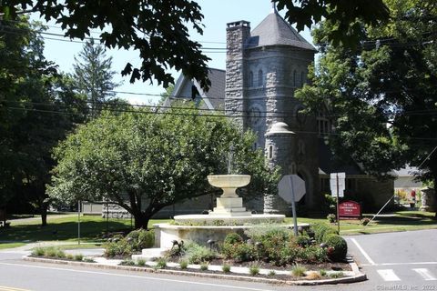 Tiny photo for 38 Olcott Way #38, Ridgefield, CT 06877 (MLS # 24149165)