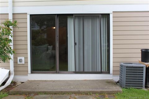 Tiny photo for 38 Olcott Way #38, Ridgefield, CT 06877 (MLS # 24149165)