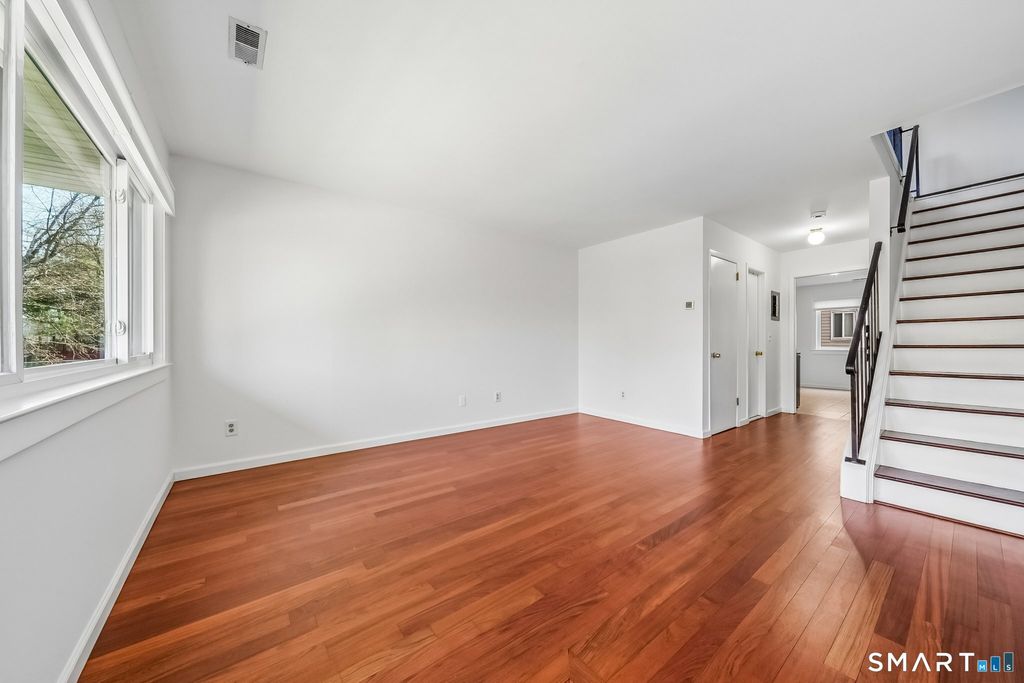 Photo of 14 Ferris Avenue #9, Norwalk, CT 06854 (MLS # 24165488)