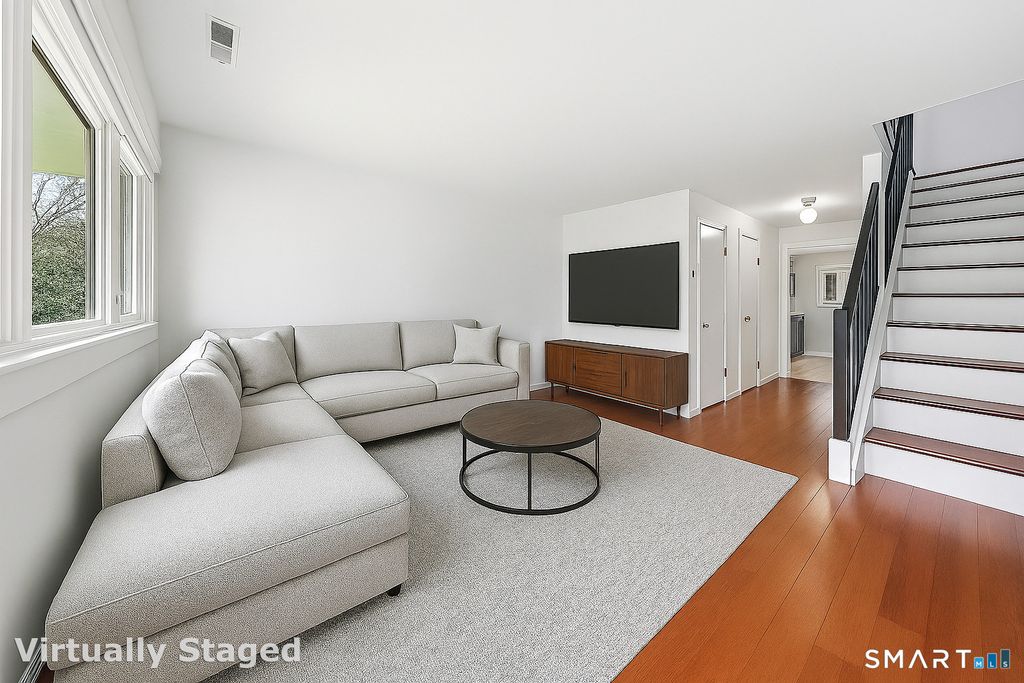Photo of 14 Ferris Avenue #9, Norwalk, CT 06854 (MLS # 24165488)