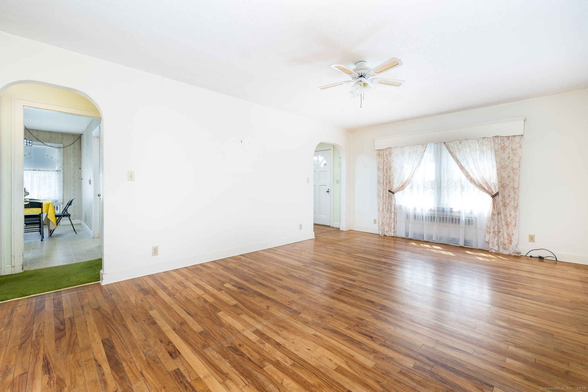 377 Chestnut Hill Road, Colchester, Connecticut image 5