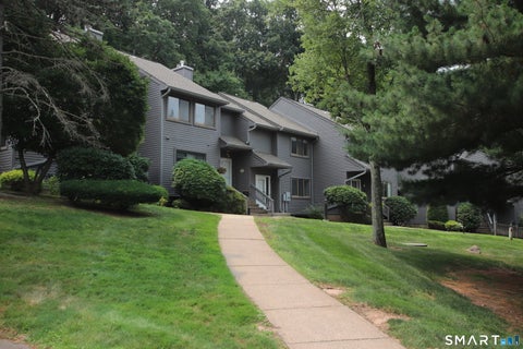 Photo of 156 Conestoga Way #156, Glastonbury, CT 06033 (MLS # 24191252)