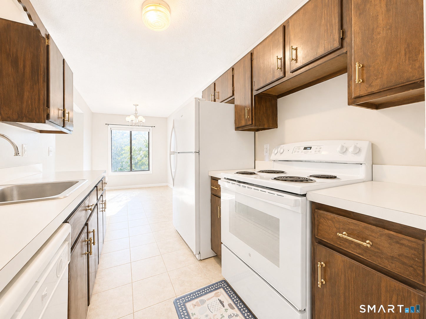 10 Woodsedge Drive 6A