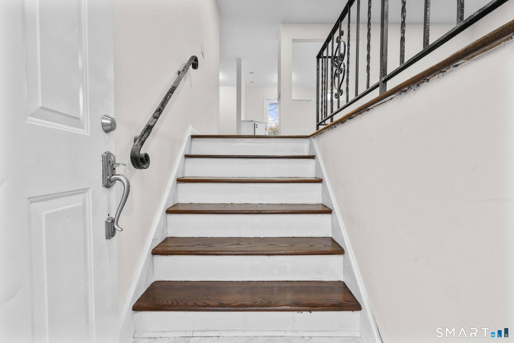 49 Sleepy Hollow Drive