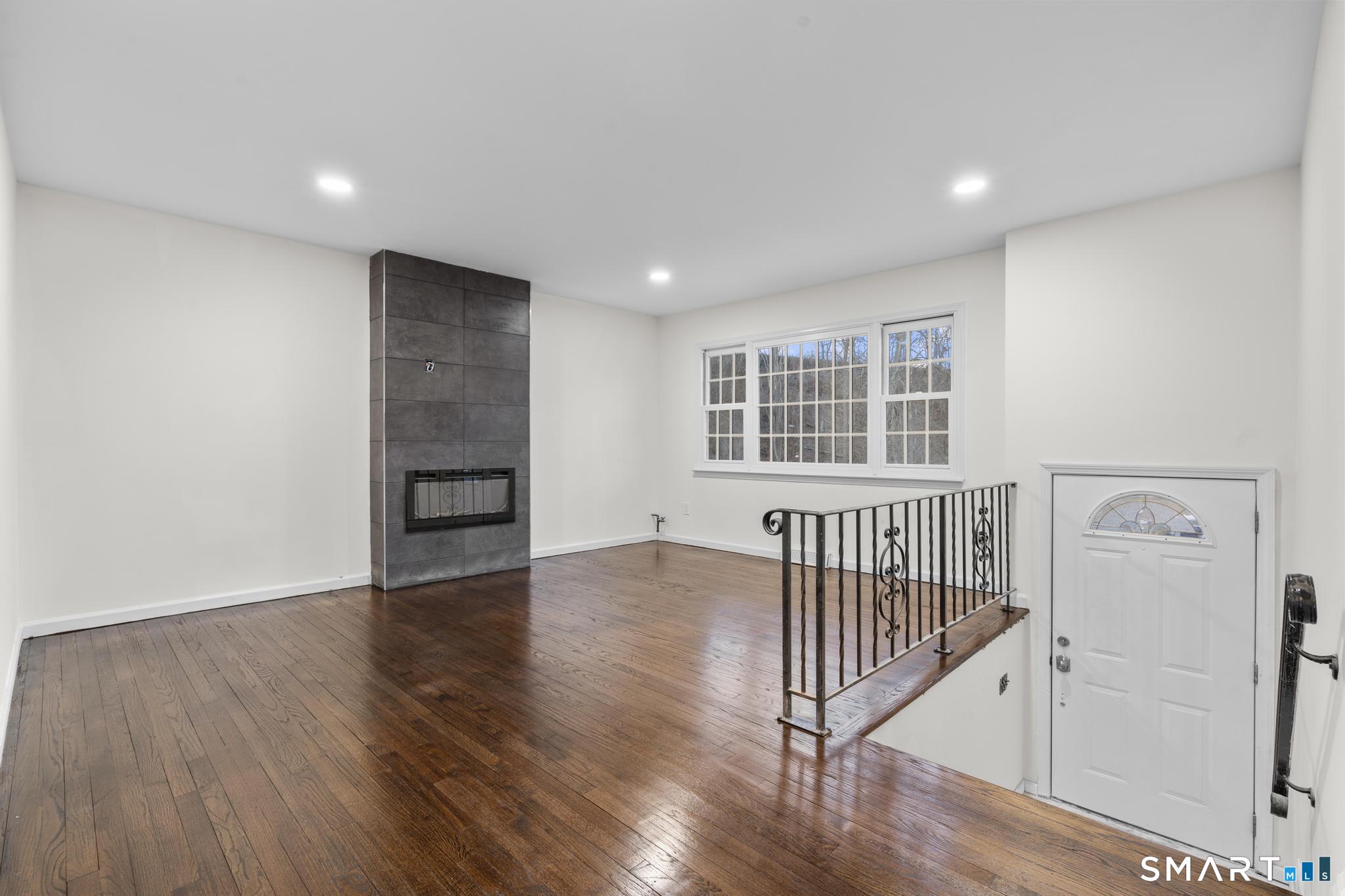 49 Sleepy Hollow Drive