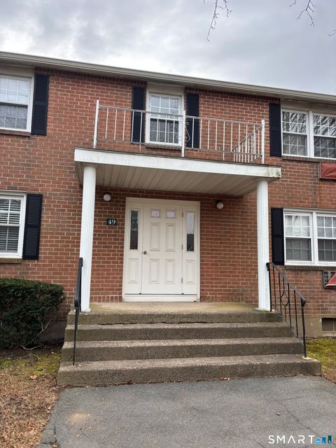 Photo of 49 Grandview Drive, Farmington, CT 06032 (MLS # 24146669)