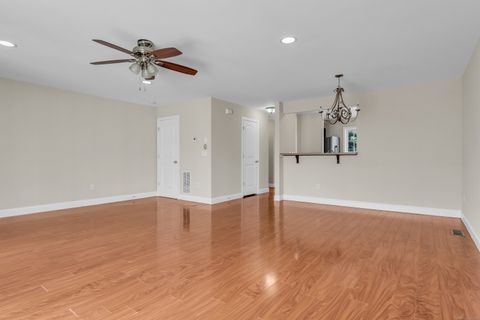 Tiny photo for 15 Freedom Way #92, East Lyme, CT 06357 (MLS # 24151714)