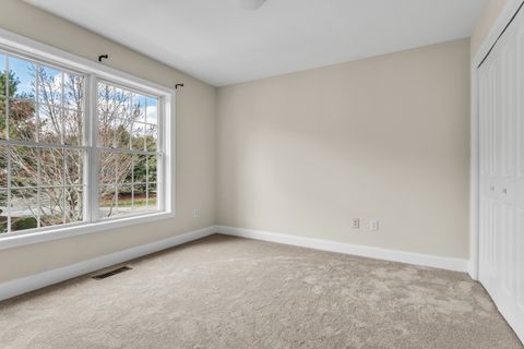 Tiny photo for 15 Freedom Way #92, East Lyme, CT 06357 (MLS # 24151714)