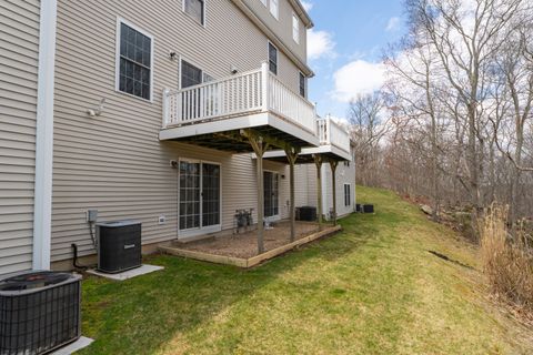 Tiny photo for 15 Freedom Way #92, East Lyme, CT 06357 (MLS # 24151714)