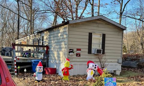 A home in Ledyard