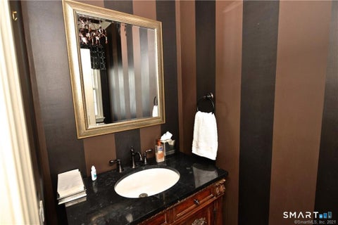 Tiny photo for 94 Southfield Avenue #H2, Stamford, CT 06902 (MLS # 24184968)