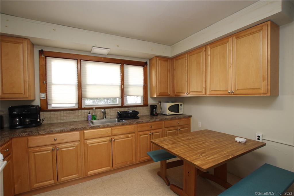 15 Crane Street, Danbury, Connecticut image 10