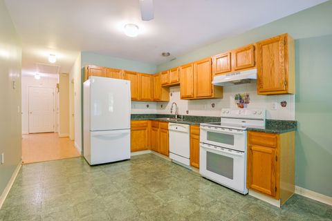 Tiny photo for 150 Forest Road #6, Milford, CT 06461 (MLS # 24133569)