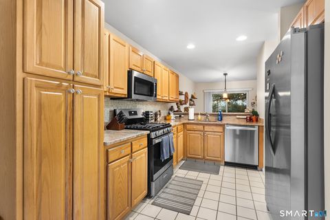 Tiny photo for 5003 Heartwood Lane #5003, Danbury, CT 06811 (MLS # 24144148)