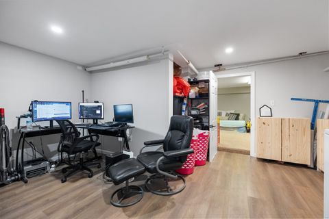 Tiny photo for 198 Bradley Avenue #APT 9, Waterbury, CT 06708 (MLS # 24134428)