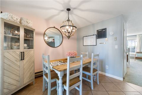 Tiny photo for 198 Bradley Avenue #APT 9, Waterbury, CT 06708 (MLS # 24134428)