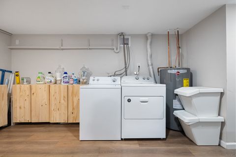 Tiny photo for 198 Bradley Avenue #APT 9, Waterbury, CT 06708 (MLS # 24134428)