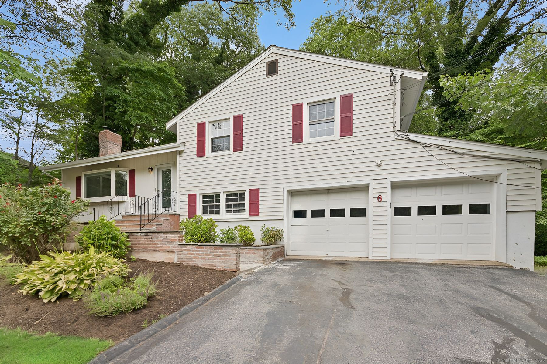 6 Kingsbury Road