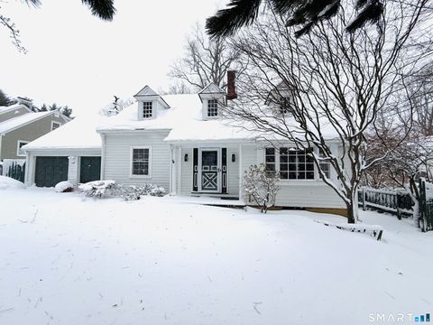 Photo of 1091 Round Hill Road, Fairfield, CT 06824 (MLS # 24155863)