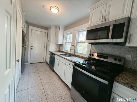Tiny photo for 2 Washington Court #12, Stamford, CT 06902 (MLS # 24150917)