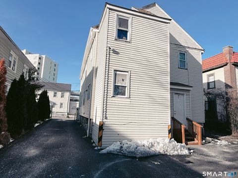 Tiny photo for 2 Washington Court #12, Stamford, CT 06902 (MLS # 24150917)