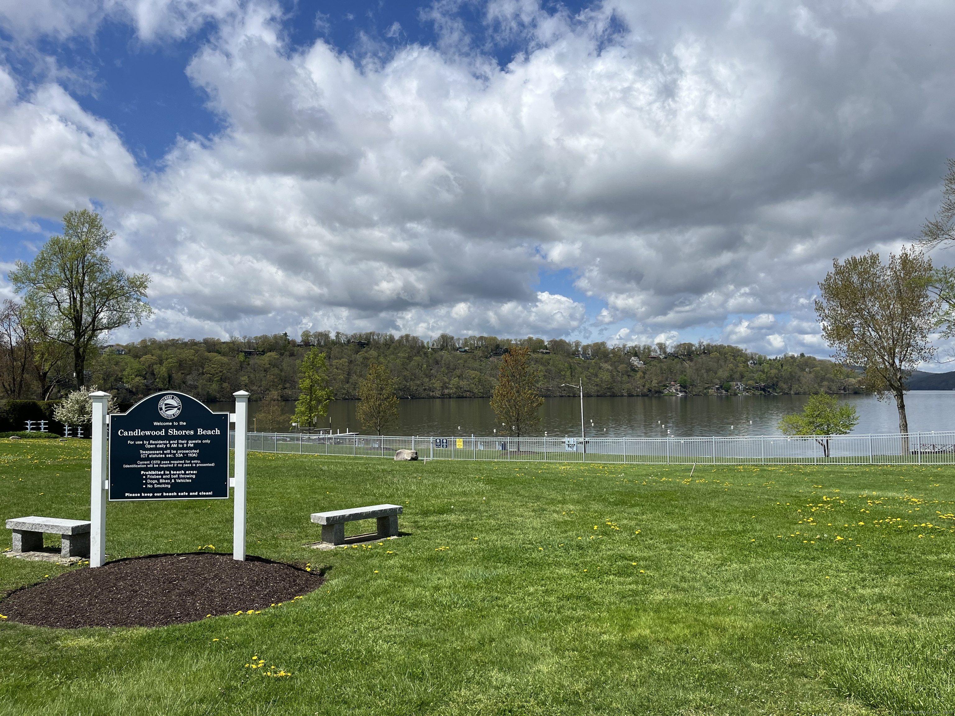 Brookfield, Connecticut 06804, United States, ,Land,Pending,58744