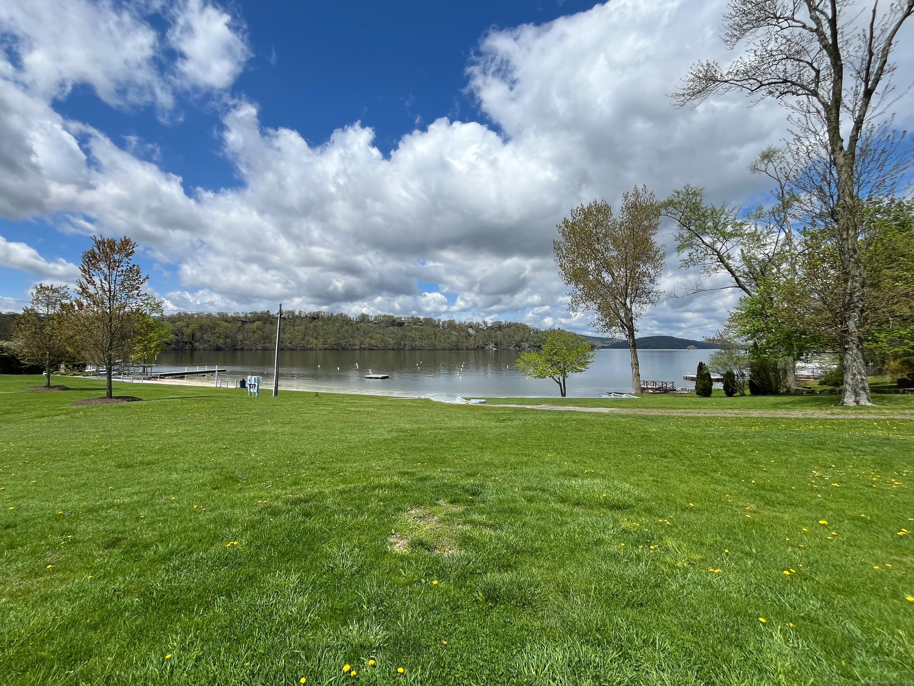 Brookfield, Connecticut 06804, United States, ,Land,Pending,58744