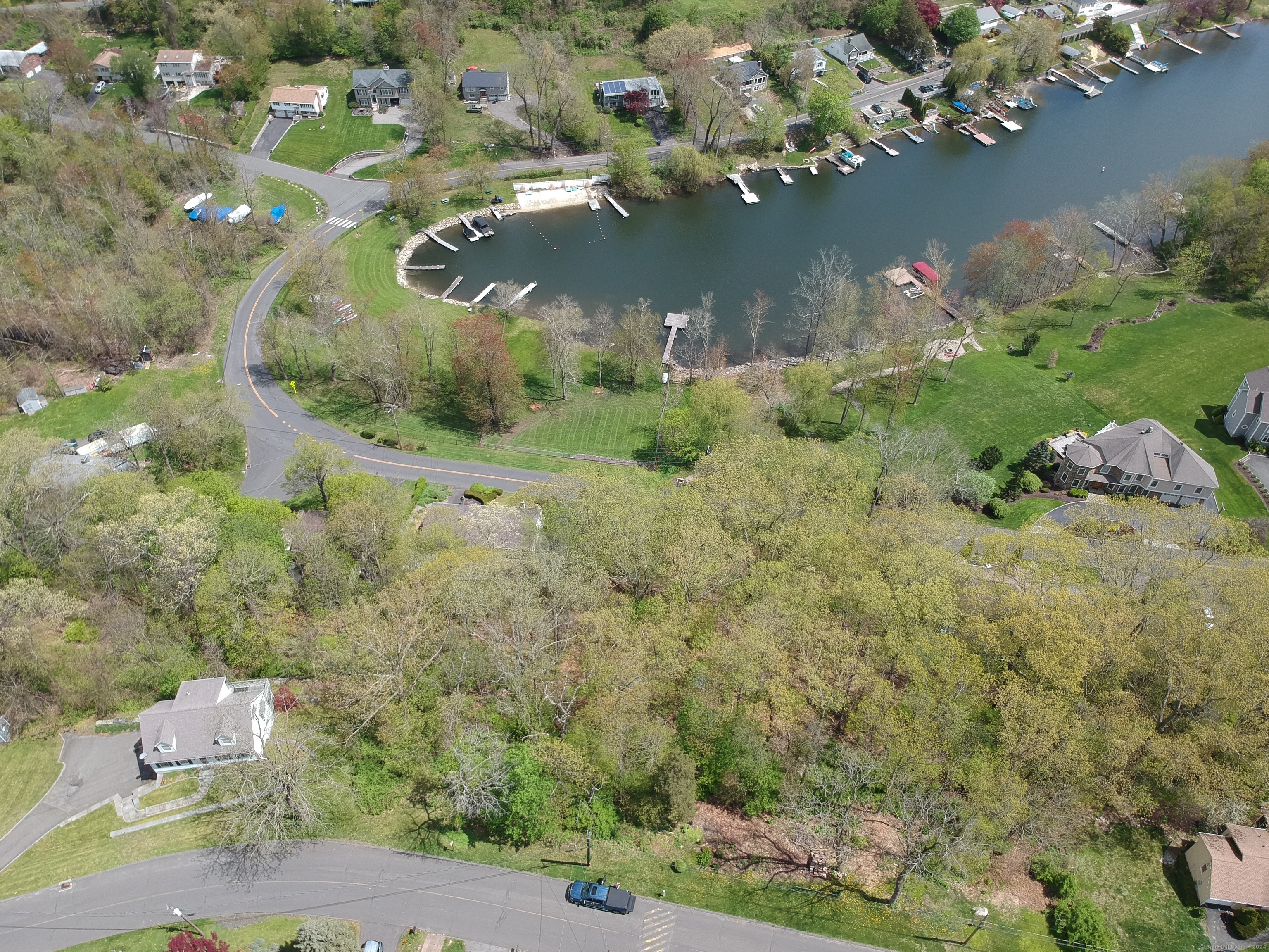 Brookfield, Connecticut 06804, United States, ,Land,Pending,58744