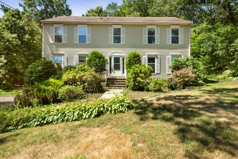 Photo of 15 Blue Ridge Lane, North Haven, CT 06473 (MLS # 24133781)