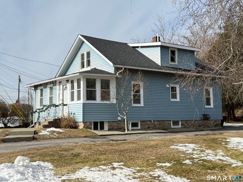 2 Harbor View Avenue Waterford CT 06385