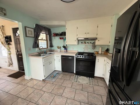 Tiny photo for 2 Harbor View Avenue, Waterford, CT 06385 (MLS # 24150823)