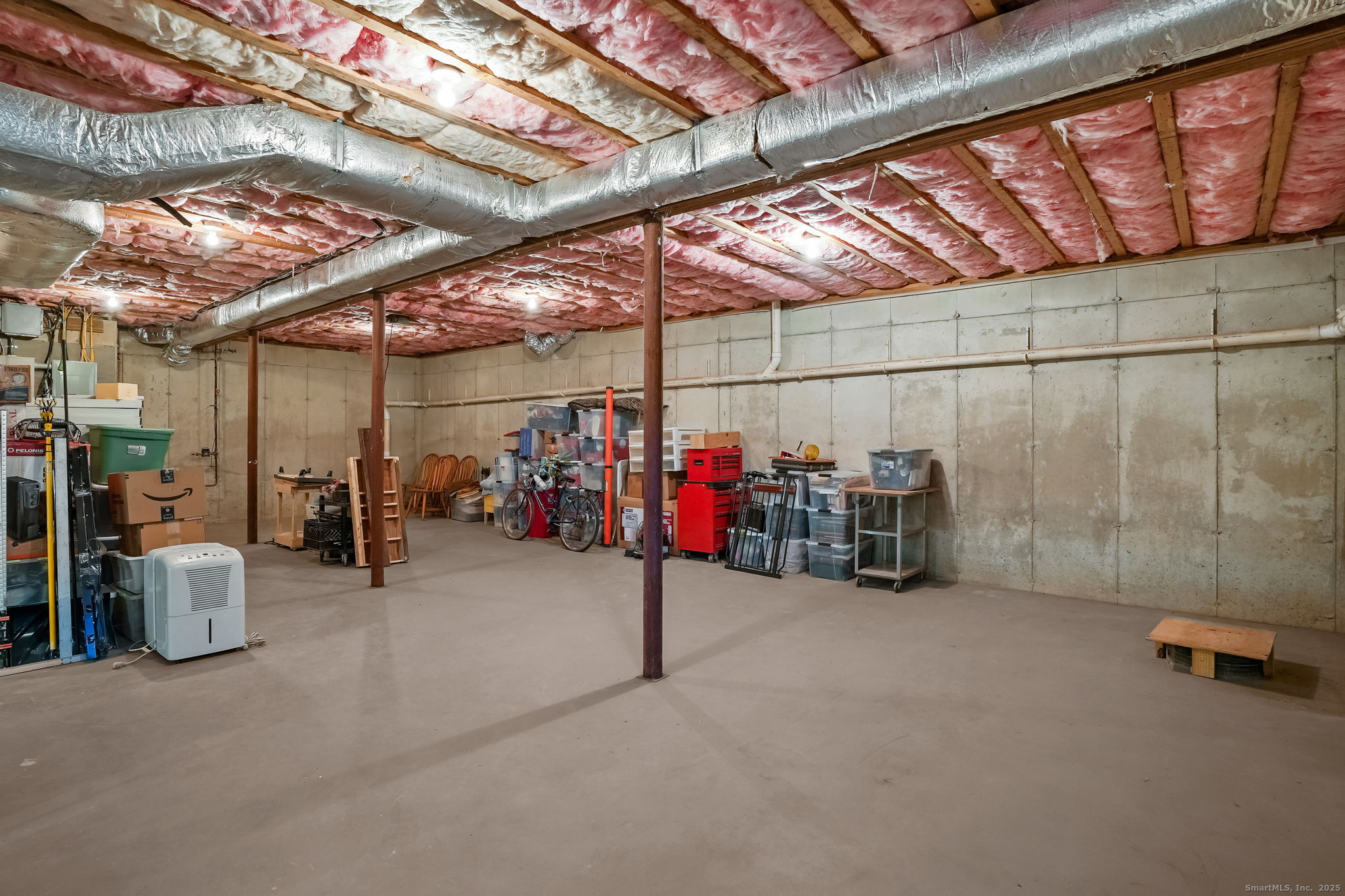 Bethel, Connecticut 06801, United States, 3 Bedrooms Bedrooms, ,4 BathroomsBathrooms,Residential,Active,253293