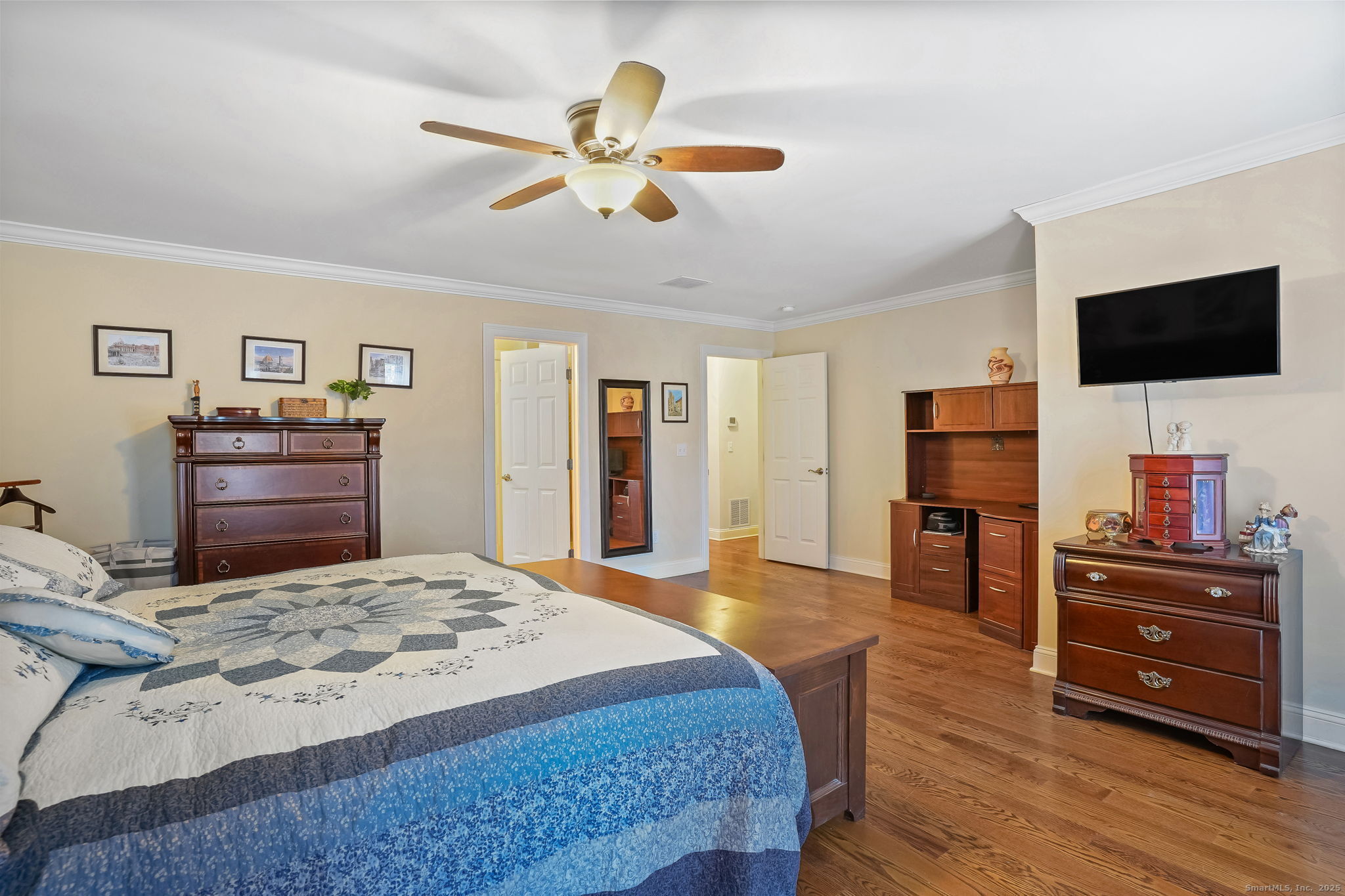 Bethel, Connecticut 06801, United States, 3 Bedrooms Bedrooms, ,4 BathroomsBathrooms,Residential,Active,253293