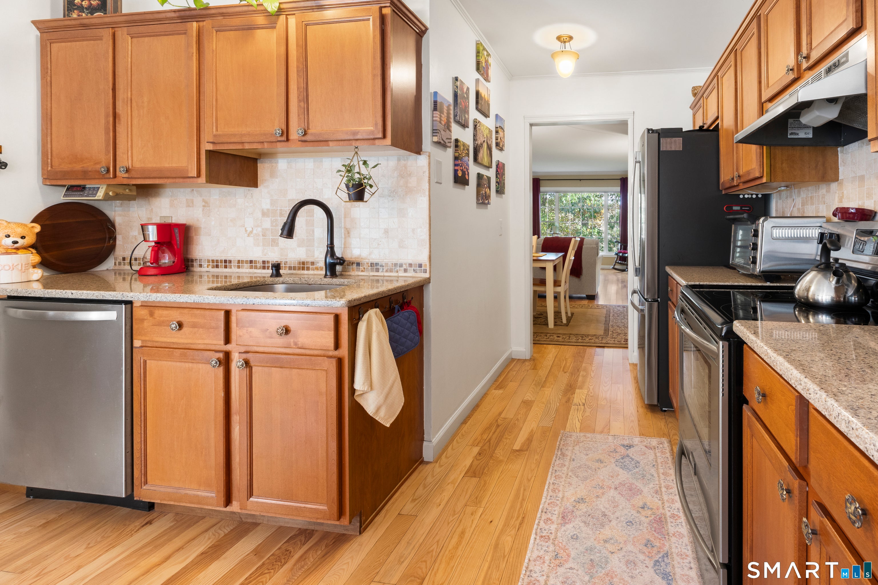 83 Perry Street 171