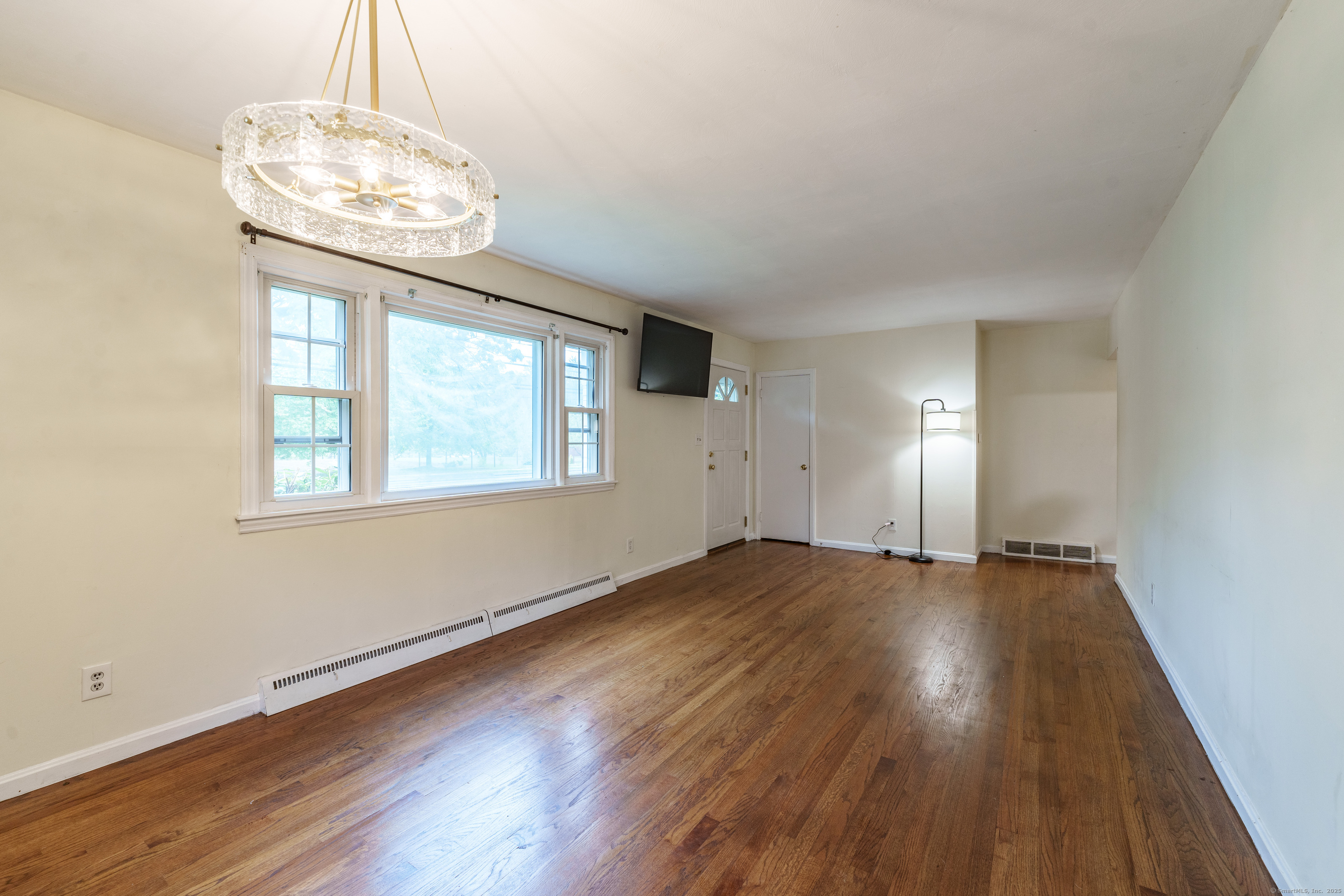 172 Old County Road, Windsor Locks, Connecticut image 6