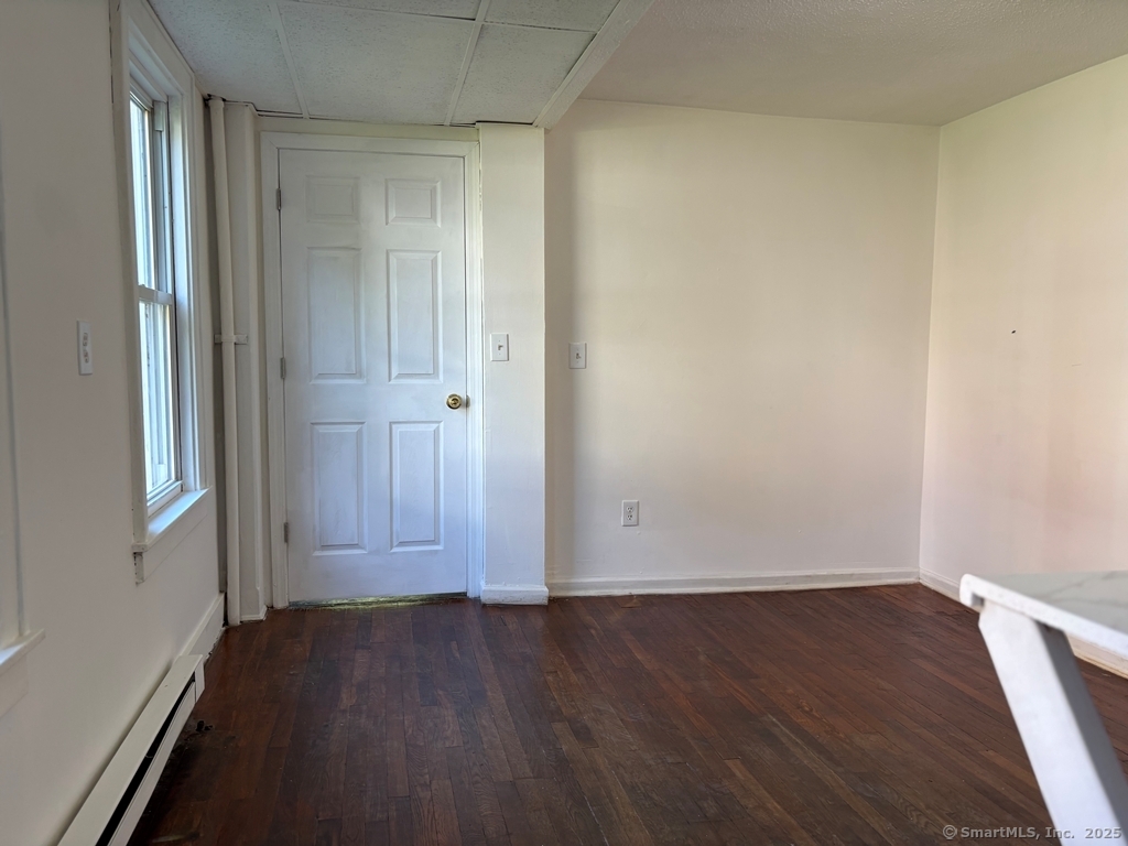 35 B Circle Street