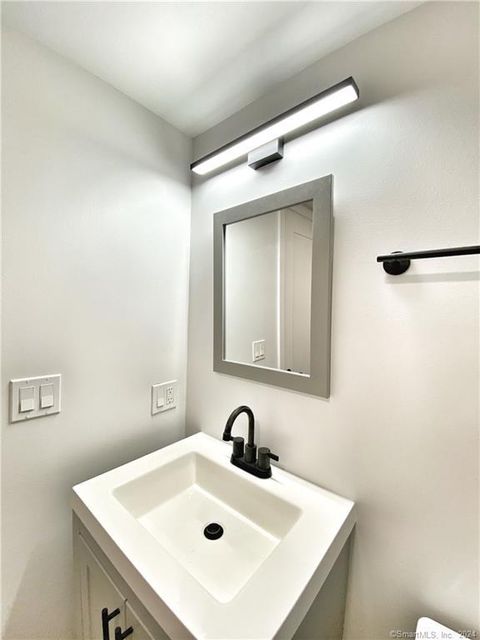 Tiny photo for 39 Wall Street #9, Norwalk, CT 06850 (MLS # 24164068)