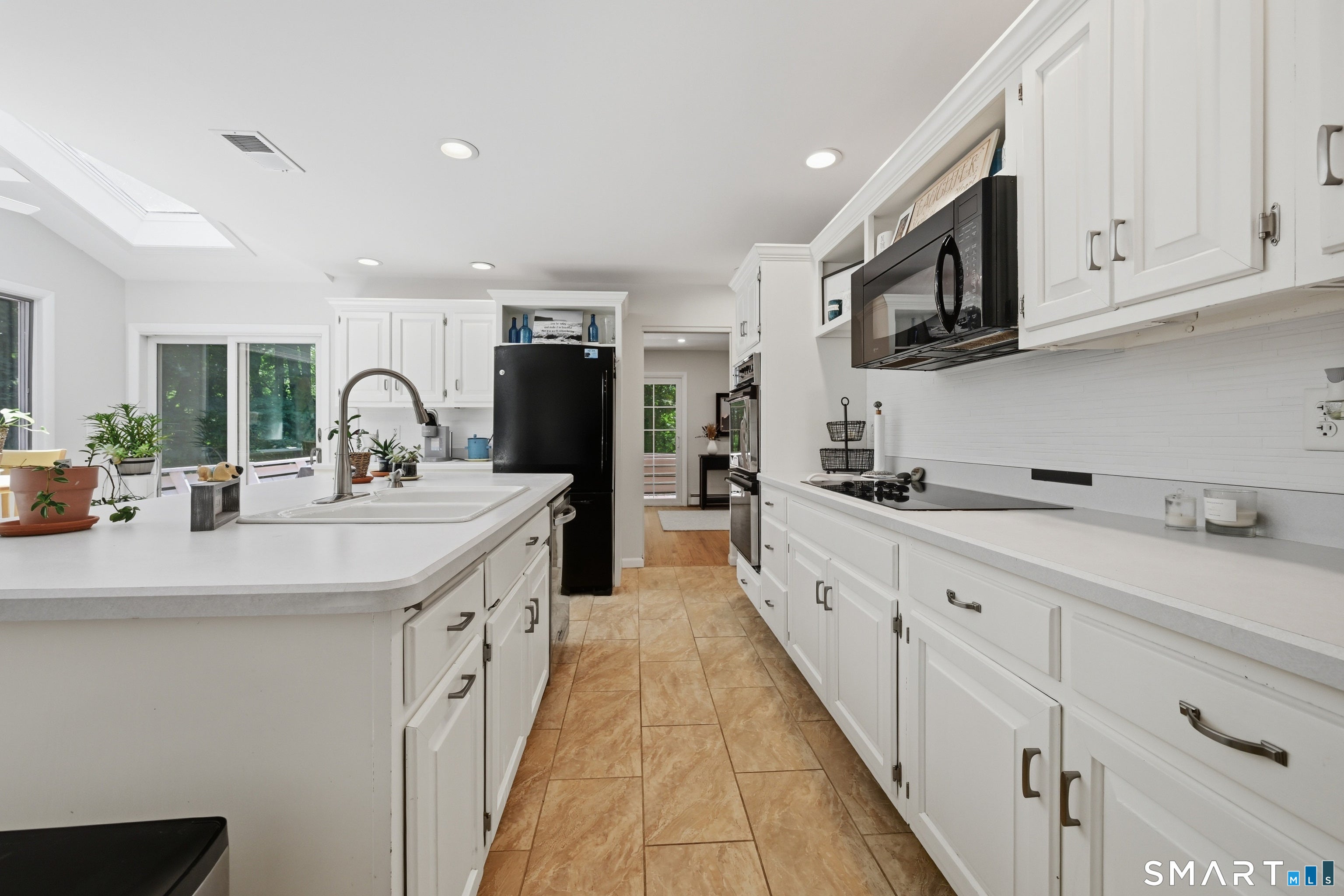 3 Birchcrest Drive