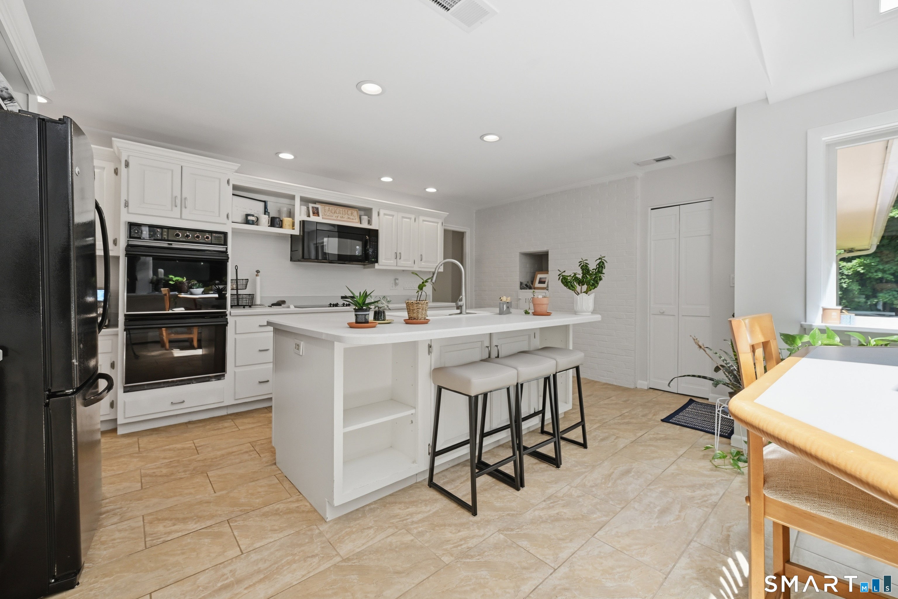 3 Birchcrest Drive