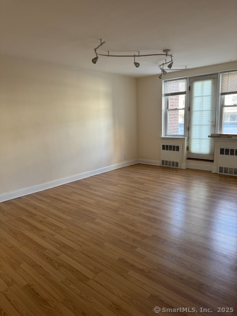 Stamford, Connecticut 06902, United States, 1 Bedroom Bedrooms, ,1 BathroomBathrooms,Residential,Pending,88653