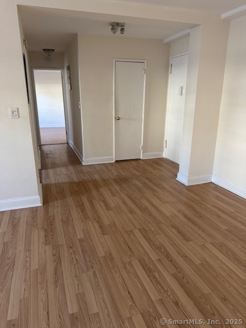 Stamford, Connecticut 06902, United States, 1 Bedroom Bedrooms, ,1 BathroomBathrooms,Residential,Pending,88653