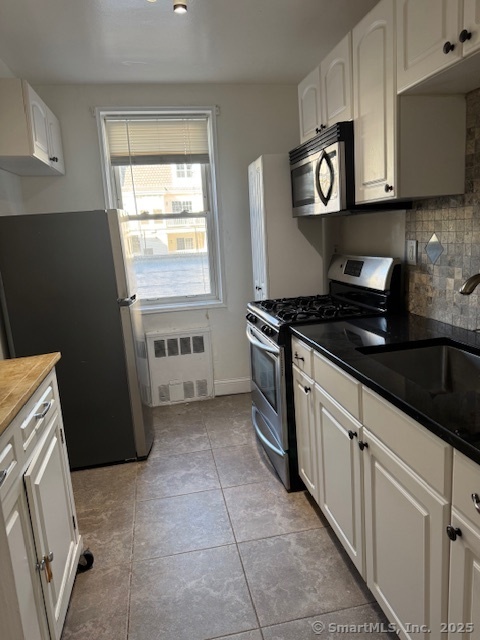 Stamford, Connecticut 06902, United States, 1 Bedroom Bedrooms, ,1 BathroomBathrooms,Residential,Pending,88653